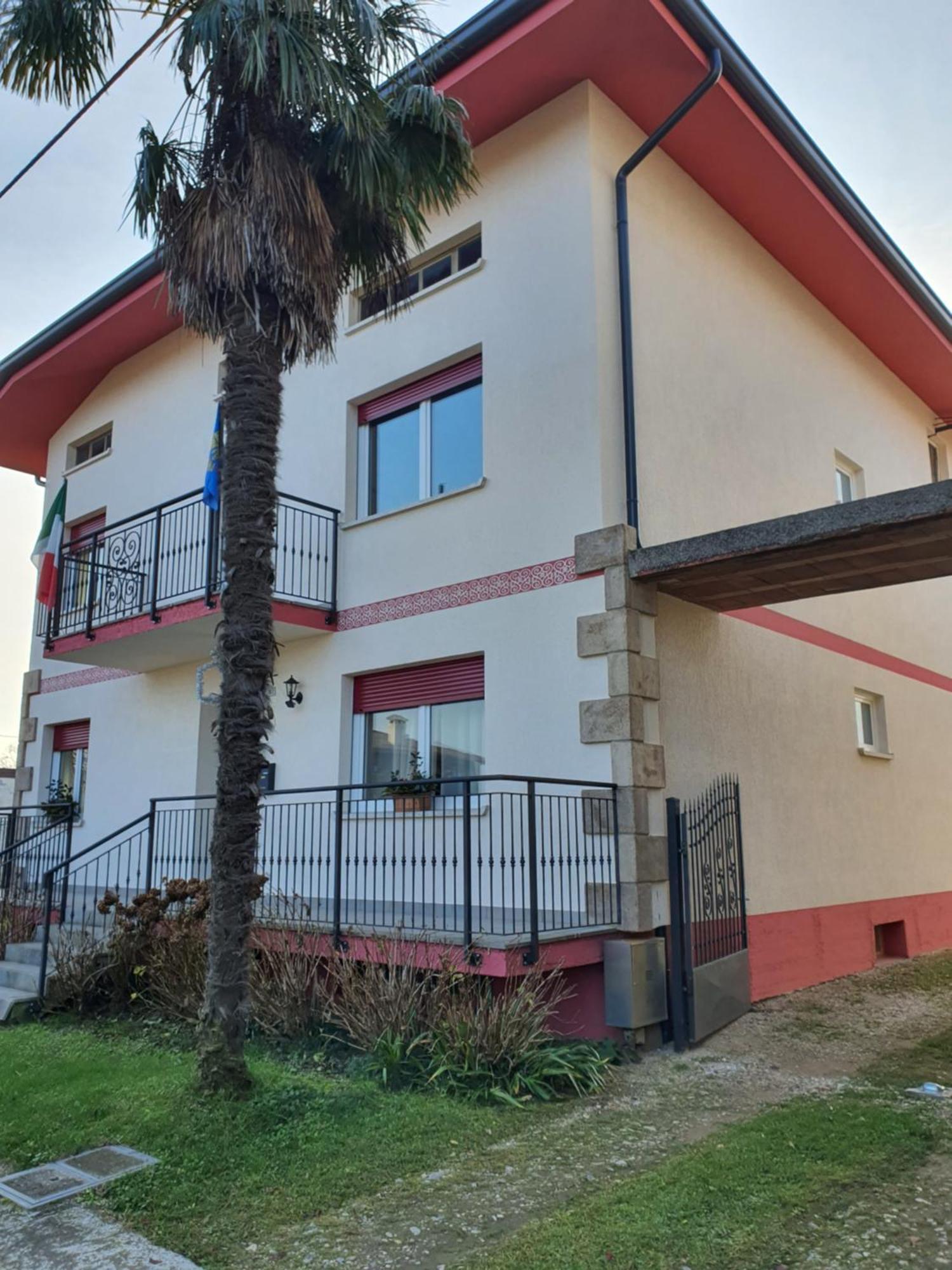 Casa Ortensia Holiday home *